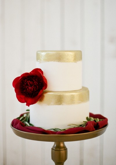 simple-wedding-cakes